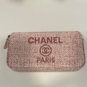 Chanel Pink Tweed wallet on chain
